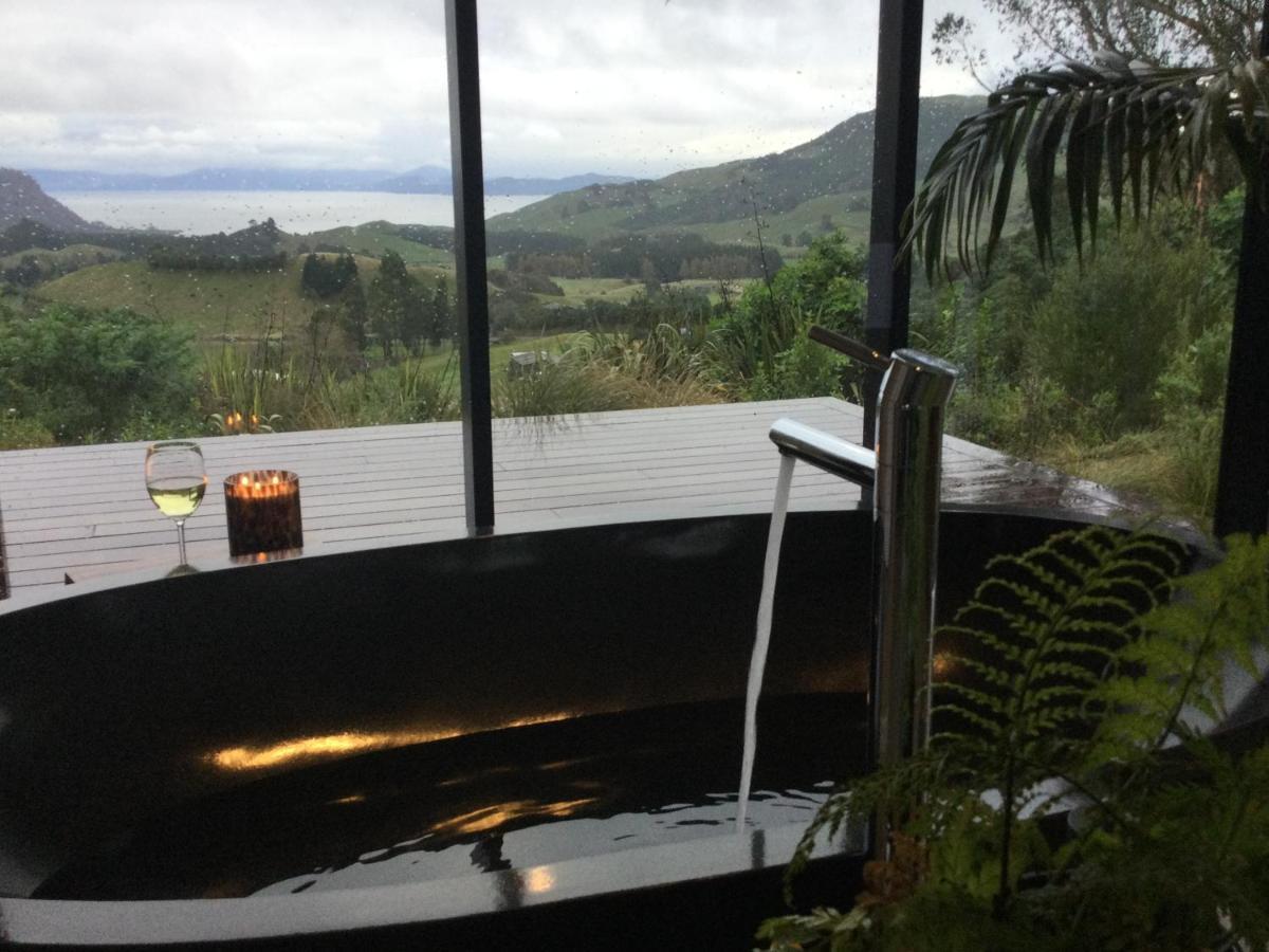 Whakaipo Bay Cabin Retreat Tauposjön Exteriör bild