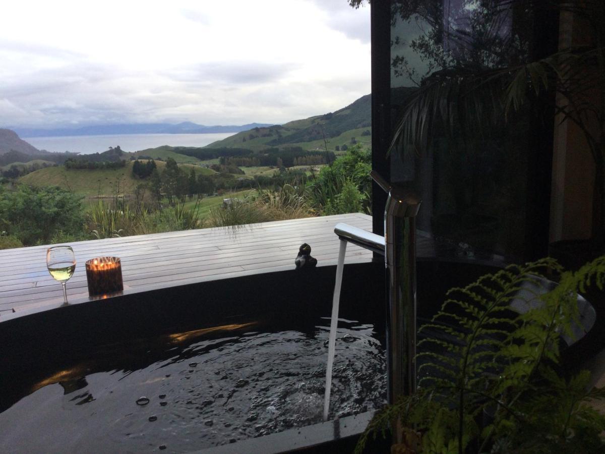 Whakaipo Bay Cabin Retreat Tauposjön Exteriör bild